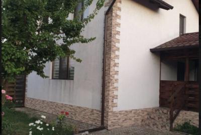 Casă cu 4 camere cu Teren 1200 Mp în Central - 14