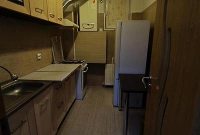 Metalurgiei Berceni - garsoniera mobilata - loc parcare - geam baie - 6