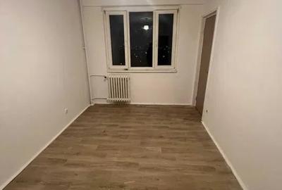 Apartament cu 3 camere decomandat în Rahova - 4