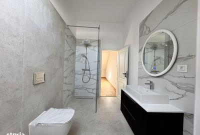 Casă cu 5 camere cu Teren 33 Mp în Săcălaz - 12