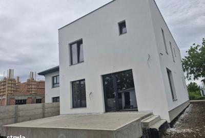 Casă cu 4 camere în Tunari - 2