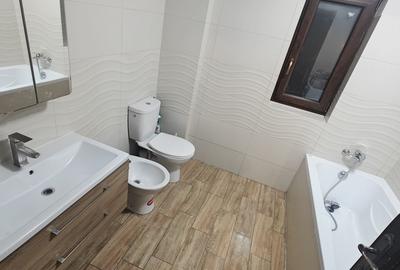 Apartament cu 3 camere decomandat în Central - 3