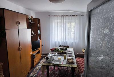 Casă cu Teren 850 Mp în Râmniceni - 2