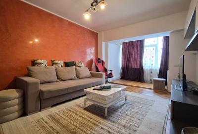 Apartament cu 4 camere decomandat, mobilat în Trocadero - 1