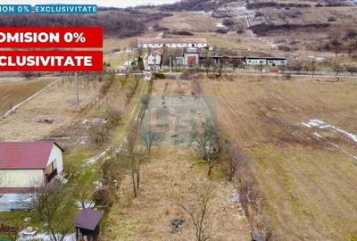 Teren Construcții intravilan de 1500 mp, în Bonț - 1