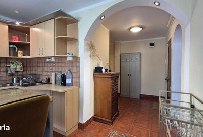 Apartament cu 3 camere decomandat în Tolstoi - 7