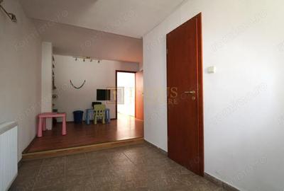 Casă cu 4 camere cu Teren 700 Mp în Lipovei - 17