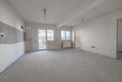 Apartament cu 3 camere semidecomandat în Florești - 3