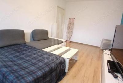 Apartament 3 camere | zona Vasile Aaron - 2