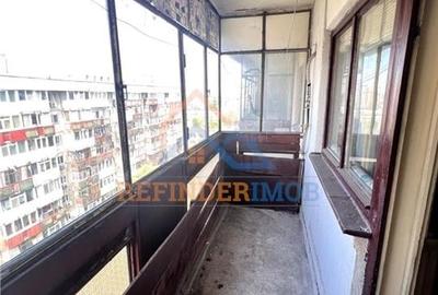 Vanzare Apartament 3 camere 2 bai, bloc din 1980 - Drumul Taberei - 13