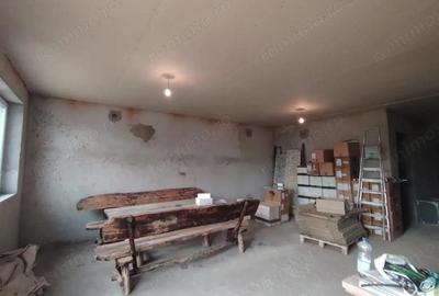 Casa de vanzare in Tarian - 9