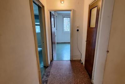 Apartament cu 3 camere decomandat în Drumul Taberei - 8