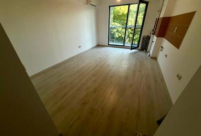 Studio Decebal | Bloc nou - 8