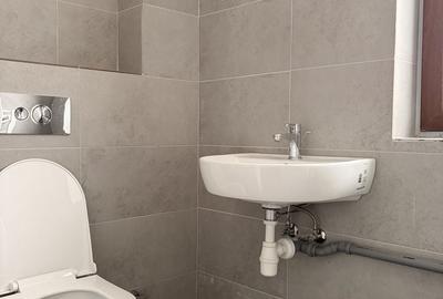 Casă cu 4 camere în Corbeanca