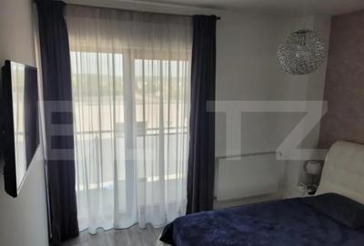 Apartament cu 3 camere semidecomandat în Calea Severinului