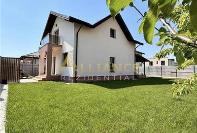 Casă cu 5 camere cu Teren 400 Mp în Berceni - 2