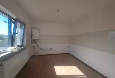 Casă individuală cu 3 camere cu Canalizare în Clinceni - 2