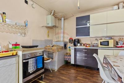 Casa de vanzare cu 4 camere- Nadab, oras Chisineu-Cris, judetul Arad. - 9