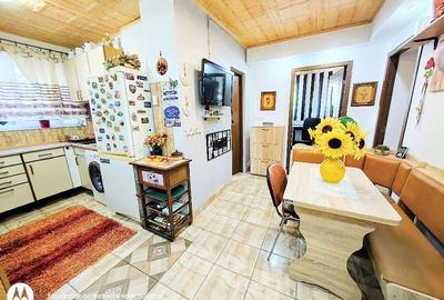 Apartament cu 2 camere decomandat în Central - 1