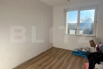Apartament cu 4 camere decomandat în Central - 3