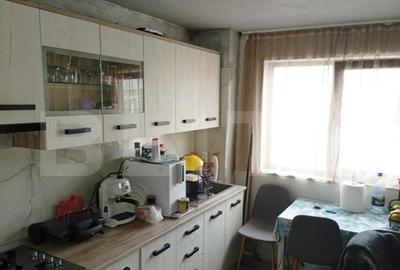 Apartament cu 2 camere semidecomandat în Micro 4 - 2