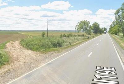 Teren de 3000 mp, în Central