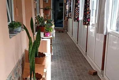 Casă cu 4 camere în Fundeni - 1