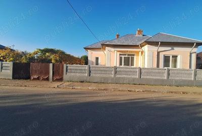 Casă cu 5 camere în Central - 2