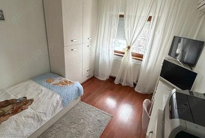 Apartament cu 3 camere decomandat în Școlilor - 3