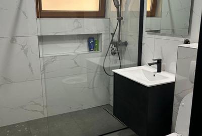 Apartament cu 3 camere decomandat în Central - 3