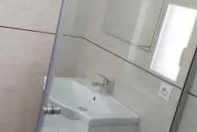 Casă cu Teren 300 Mp în Central - 10