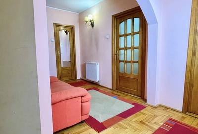 Apartament 3 camere decomandat langa scoala numarul 2 - 6