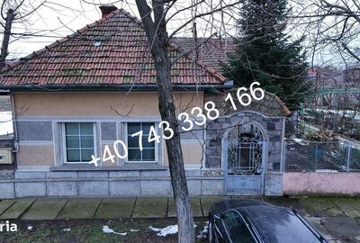 Casă cu 5 camere cu Teren 1464 Mp în Ciarda Roșie