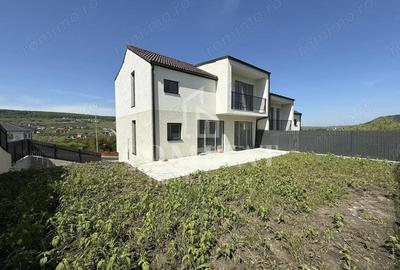 Case cuplate finalizate la intrare in Chinteni - 13