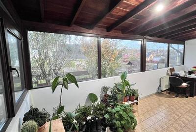 Apartament cu 4 camere decomandat în Bucium - 17