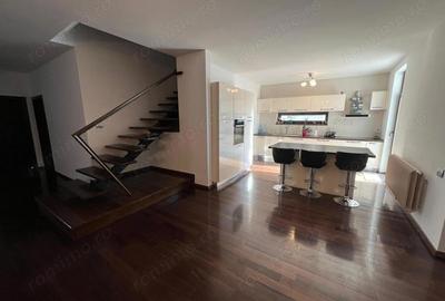 Casă cu 5 camere în Central - 2