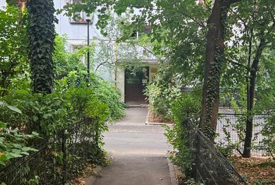 Brancoveanu, Izvoul Rece, pe strada Izvorul Muresului, decomandat, reabilitat - 2