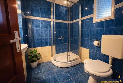 Casă cu 8 camere cu Teren 685 Mp în Exterior Est - 25