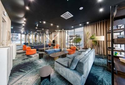 Apartament cu 2 camere decomandat, mobilat în Central