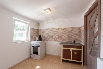 Casa cu acces rapid din Bld. Nicolae Balcescu Uiasca, st - 17