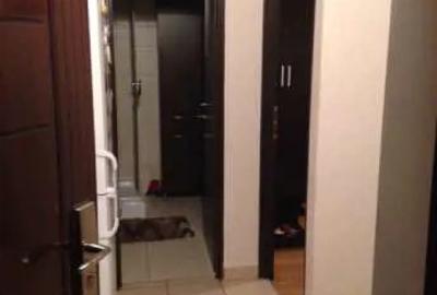 Inchiriez garsoniera Rogerius str. Podului - 7