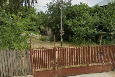 Casă cu 3 camere în Pleașa