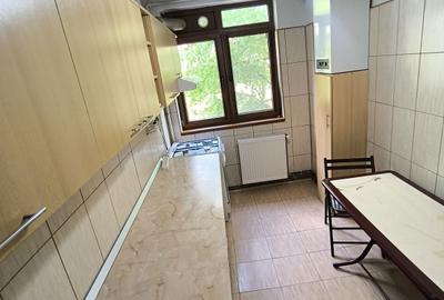 Apartament cu 2 camere decomandat în Olimpia-Stadion - 6