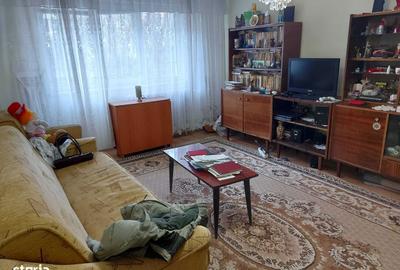 Apartament cu 3 camere decomandat în Militari - 2