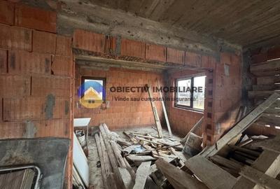 Vila la rosu  + teren 500 mp de vanzare – Zona Fermelor - 15