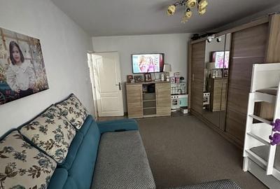 Apartament cu 2 camere decomandat în Ampoi 3 - 1