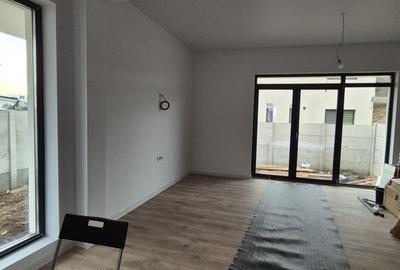 Casă cu 4 camere în Dudu - 18