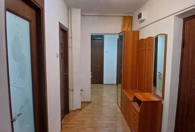 Apartament cu 3 camere decomandat în Sebastian - 5
