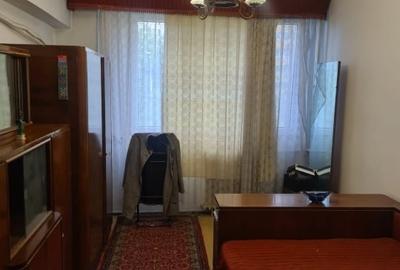 Apartament cu 2 camere decomandat în Baba Novac - 4