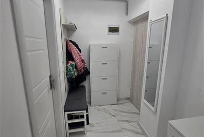 Apartament cu 2 camere decomandat, mobilat în Aeroport